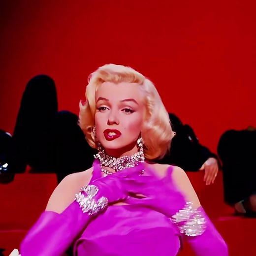 Diamonds are a girl’s best friend || #marilynmonroe #fördigpage #fyp #foryou #marilynmonroeedit #fördig #edit #marilynmonroeprop #viral