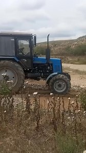 Balrus tractor river crossing | World Tractor Power