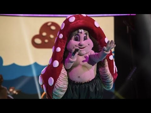 The Masked Singer Bulgaria The Mushroom- Katy Perry - І Kissed А Girl