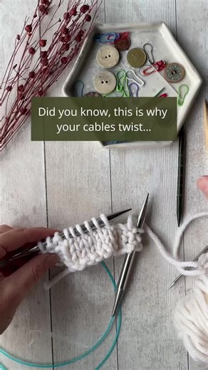 Cables can twist when you least expect it. 🫠 Even after a few perfect repeats, sneaky twists can appear, especially if you’re knitting on autopilot! In this tutorial, I’m sharing a simple check habit to keep your cables neat and twist-free. 🫵 Save this for your next cabled project, and comment if you want more cable tips! #cableknitting #knittingtutorial #knittingtips #knittersoftiktok #cableknit
