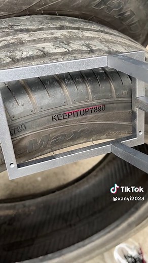 Handheld Laser Marking Machine for Tire Engraving