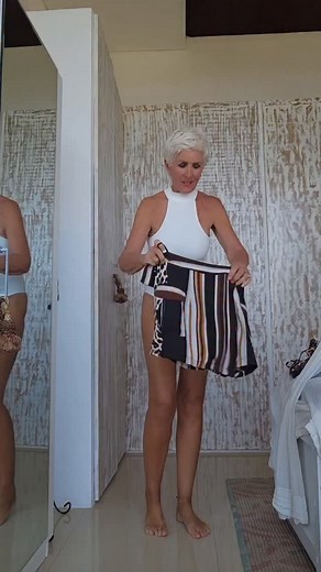 ✨ A little sneak peek from my new Gypsy Leisure Collection ✨ Starting with my staple bodysuit (so flattering on the shoulders!) and my new Gypsy Leisure skorts — with a free designer belt included. The full collection drops in just a few days… I can’t wait to show you everything! 💫 Would you wear this look? Let me know below 👇 Have a fabulous Friday and don't forget to smile everyone 😊 #GypsyLeisure #NewCollection #EffortlessStyle #ChicAndComfortable #AgelessStyle #WomenOver50Style #FitAndFab