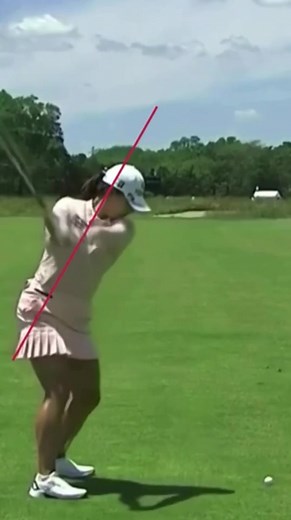 Jin Young Ko's backswing is a little bit more upright than most players. You can definitely play some great golf from this position! #reels #reels2023 #lpga #lpgatour #golfswing #golfswingtips #golftips #golftipsdaily #golflessons #golfinstruction #golfcoach #golfcoaching #golfdrills #golfacademy #golfcourse #golflife #golftime | Jim LaBuda Golf