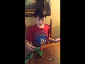 Unboxing the new redesigned trackmaster henry