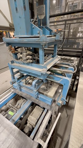 Ever wondered how high‑quality pavers are born? 🛠️ Watch our premium concrete slabs get precision wrapped and pallet ready at the Techo‑Bloc factory. The first step toward epic outdoor living | Techo-Bloc