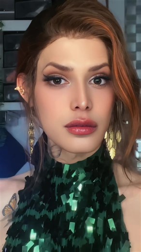 Chicatrans: Celebrating Transgender Beauty in España