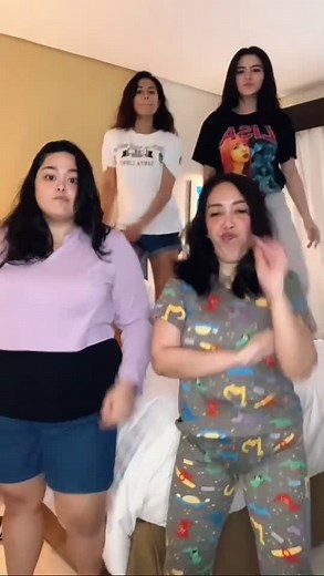 Fun Pajama Party Challenge with Sanya Lopez and Friends