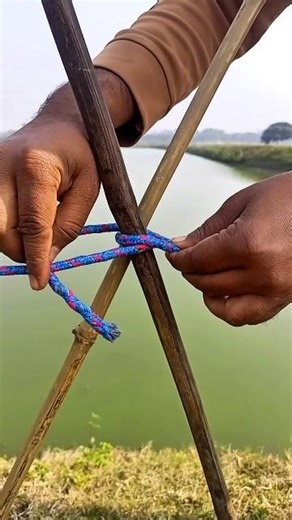 A simple knot that makes farm work easier! #outdoors #experiment #diy