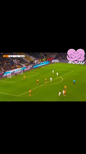 Before you sleep, watch Gittens goal against wolves one more time | The Fan Zone