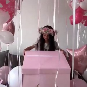 Mia Aflalo Shunem on Instagram: "It’s my birthday🎈🎈🎈"