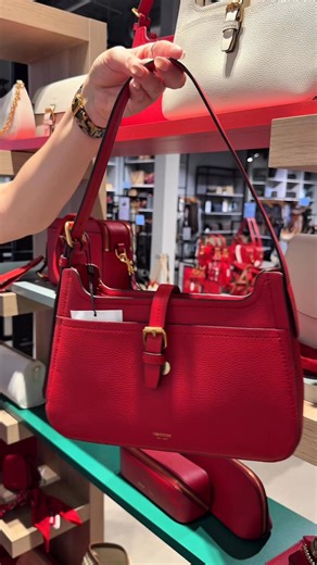 Win this stunning Dylan Baguette in ruby! 🧧✨ We've partnered with OROTON Outlet to bring you good fortune this Lunar New Year. Visit Oroton at Harbour Town, sign up and spend $150 or more to receive a lucky red envelope for your chance to win* incredible prizes including: 🎁 Dylan Baguette (any colour) 🎁 Everyday Tote in dark ruby 🎁 $50 & $100 gift cards 🎁 Plus everyone wins $10 off their next purchase* (min spend $150, valid until 17 May 2026)! Plus, we're gifting one lucky follower this go