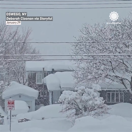 Lake-effect snow slammed parts of upstate New York, with intense snow bands burying Oswego in several inches of snow on Thursday ❄️ | AccuWeather