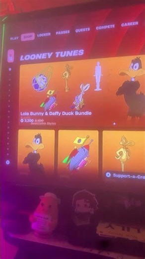 Please loots #fortnite #lootlama