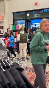 7 AM → All The Swank Company locations open for in store shopping (West Lake Commons • Surrey Center • Riverwood • Athens) 10 AM → Online goes live! Deals, doorbusters, and first-in-line surprises tag your shopping buddy! | The Swank Company