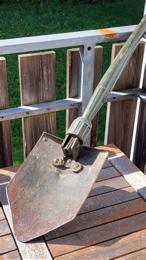 Restore an Old US Army Spade 🏕 #shorts #viralshorts