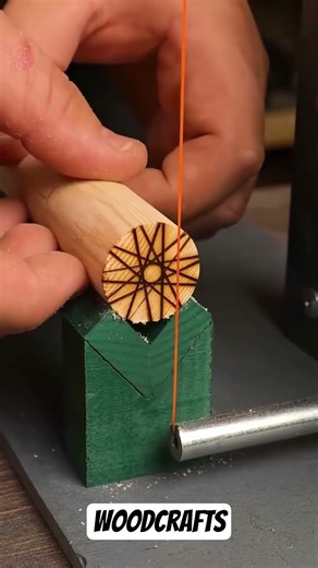 Unique wooden crafting ideas #uniqueshorts #unique #crafts #craftshorts please subscribe 🙏