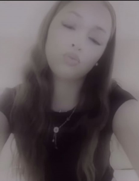 Tag maya her singing is so good❤️ #singing #love #edit #makethisblowup #viral #viralvideo #foryoupage #foryou #fyp #fypツ love you_@𝑀𝑎𝑦𝑎🦋 ❤️