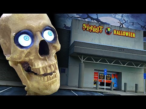 SPIRIT HALLOWEEN 2022 inside ABANDONED SEARS OUTLET STORE in MORROW GEORGIA