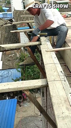 Manual Assembly of Wooden Construction Formwork