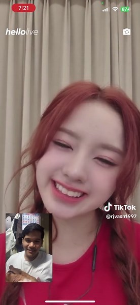 Roberto Jaime AV Gepilano (@rjvash1997) - Happy birthday to Eli! It was great timing that I was able to talk to you on your special day! I hope more blessings come your way. UNIS Swicy Hellolive 2.0 vce. 20250418. #fyp #fypシ #foryou #foryoupage #foryourpage #tiktokph #kpop #unis #elisia @Elisia^^