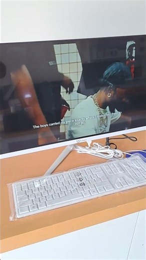 Ubero OneDesk A24 Second Video