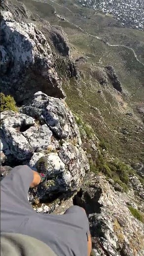 Hiking on Table Mountain Cape Town, Western Cape #southafrica #southafricadaily #southafrica