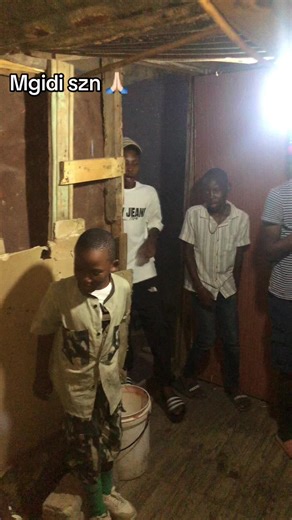 Bwoah🥱#gwijosongs @IKWANOXOLO GWIJO @Likhaya Nyumnka @108 AMARAZO.🤫