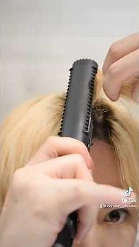 [Hairdresser Teaches You in 1 Minute] How to Add Volume to Your Center Part! [Flat Iron Edition] ...