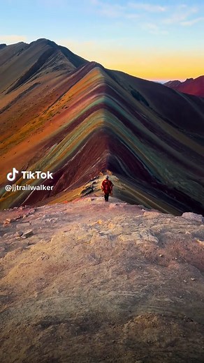 Explore Rainbow Mountain in Peru: A Travel Guide