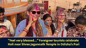 Feel very blessed… Foreigner tourists celebrate Holi near Shree Jagannath Temple in Odisha’s Puri