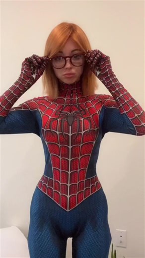 Spider-Man Costume Showcase: Poses and Style Tips