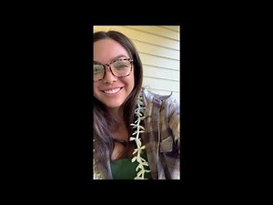 How to make a lei using Stephanotis.