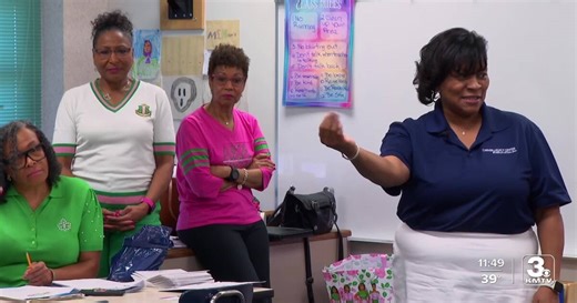 Wakonda Elementary School students learn financial literacy and get $50 to start real savings accounts