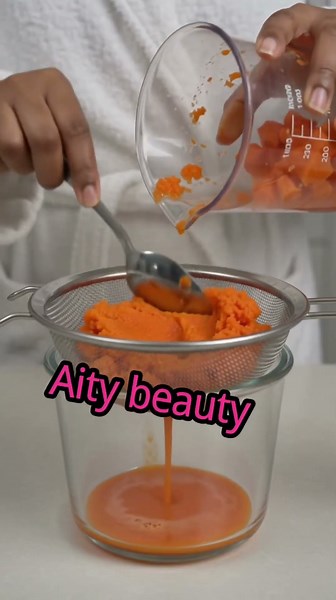 ✨Homemade carrot soap 🧼 #diytutorials #beauty #healthyskin # #skincarediy