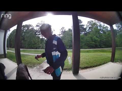 Roux the 140lb Doberman Makes Friends With Amazon Driver || ViralHog