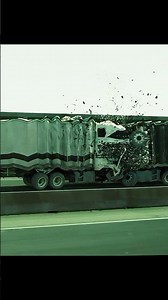 Neo's Heroic Rescue ✨🚨 | Highway Escape in The Matrix Reloaded