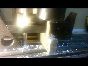 Clarke CMD300 Milling Machine - First Cut