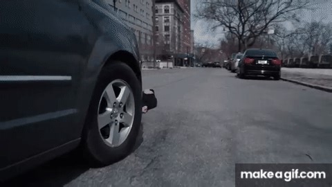 The Iconic Police Chase | Mr. Robot | Crime & Conviction on Make a GIF