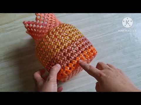 Plastic wire flower vase, handmade flower Vase