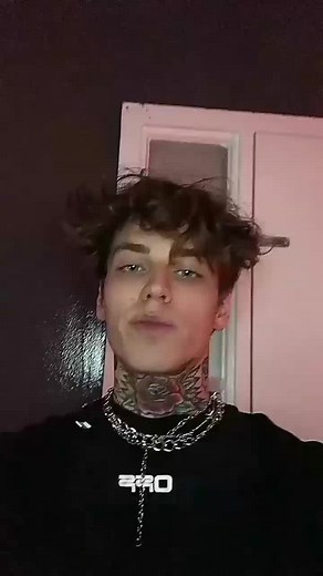 Brothers in Arms: Aaron Liebregts and Vinnie Hacker