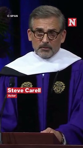 Steve Carell Dances At Commencement Speech At Northwestern University