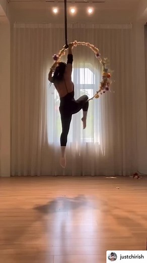 175 reactions · 16 shares | Beautiful floral hoop dance from @justchirish!  #aerialhooptricks | Aerial Hoop Tricks | Facebook