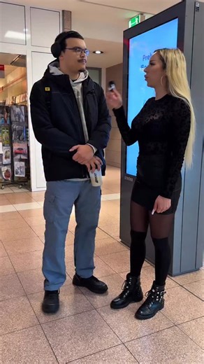 dürfte ich Bilder von mir verkaufen, wenn ich deine Freundin wäre? | Kate Peach