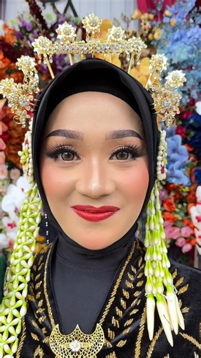 Hery Rio Make Up on Instagram: "Java Customs"