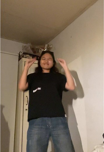 @SELVSIKKER looks amazing when u dance with it, don’t u agree? @NCT Official #ten_bambola #bambola #ten #nct #fyp #dance