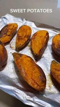 THE BEST oven roasted sweet potatoes! 😍🍠