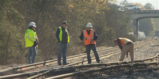 Crews continue investigation of deadly train derailment in Calera