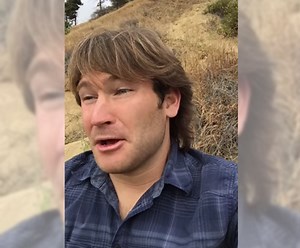 Watch: Incredible Robin Williams impersonator is at it again
