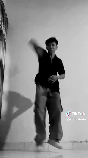 dc @미낙 #swimmingpools #dance #dancechallenge #fyp