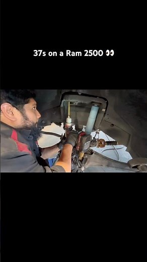 37s on a Ram 2500… WITH NO LIFT 😳